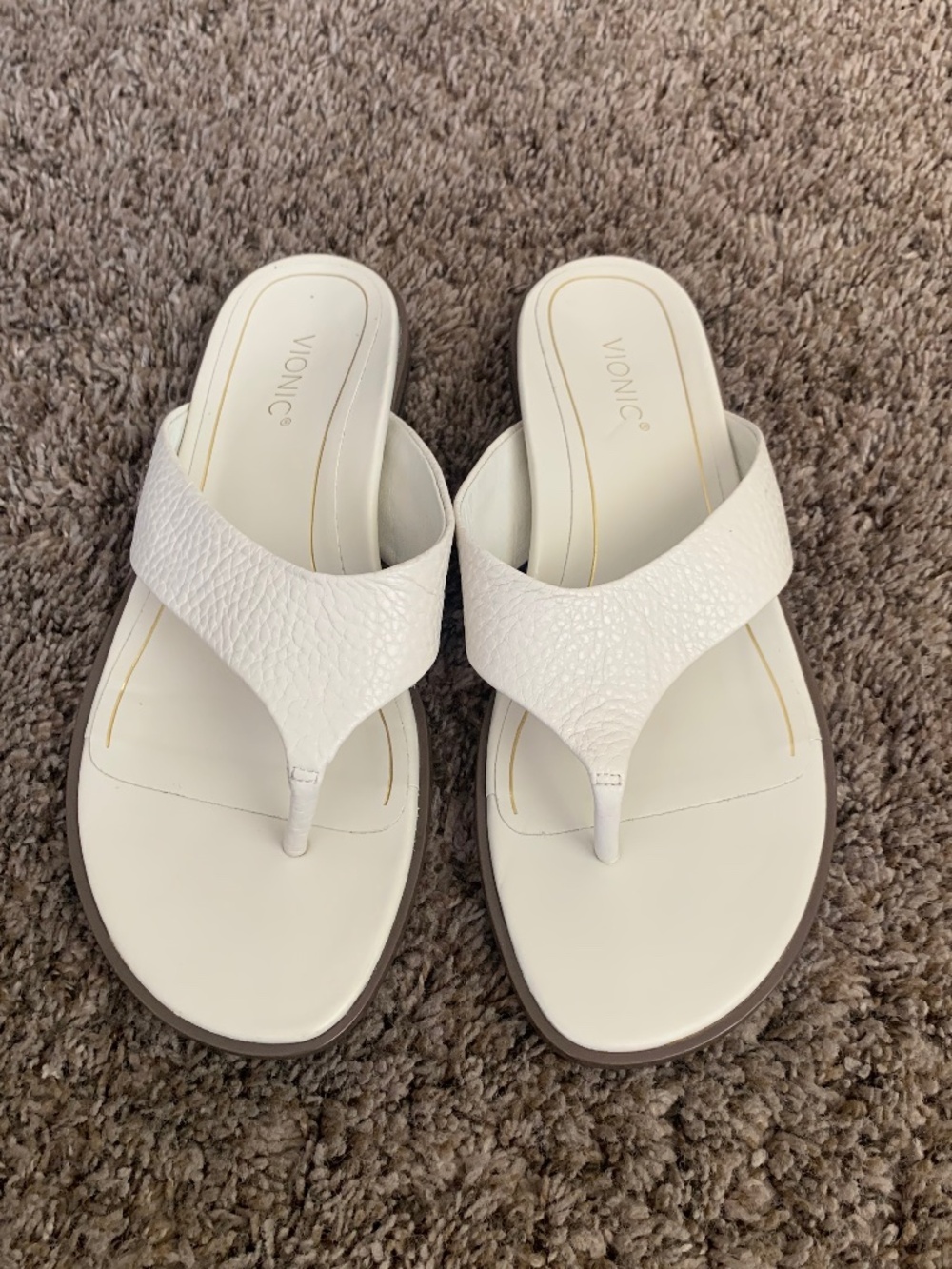 Vionic Agave Beige Cream Pebble Leather Thong Slip On Sandals Sz.8